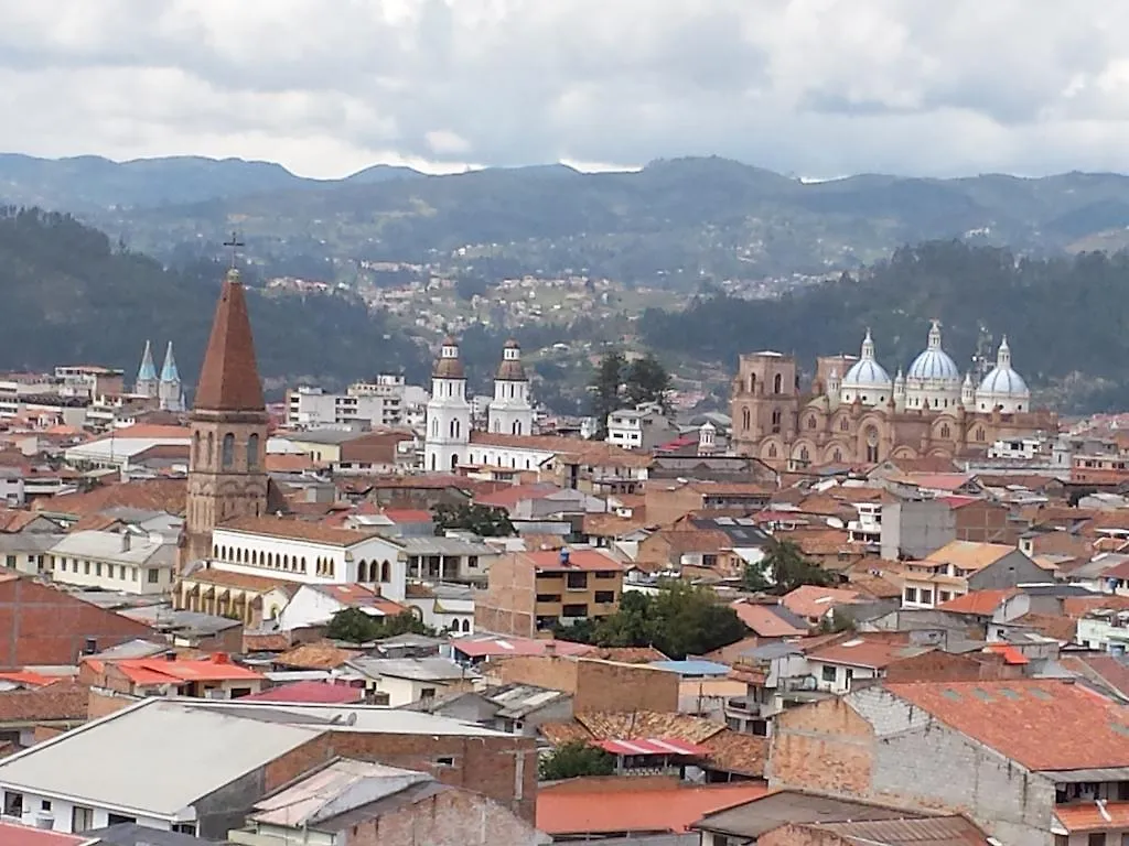 Hostal Casa De Lidice Bed & Breakfast Cuenca Ecuador