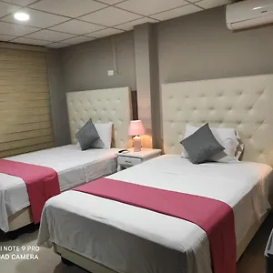 Royalinn , Guayaquil Ecuador