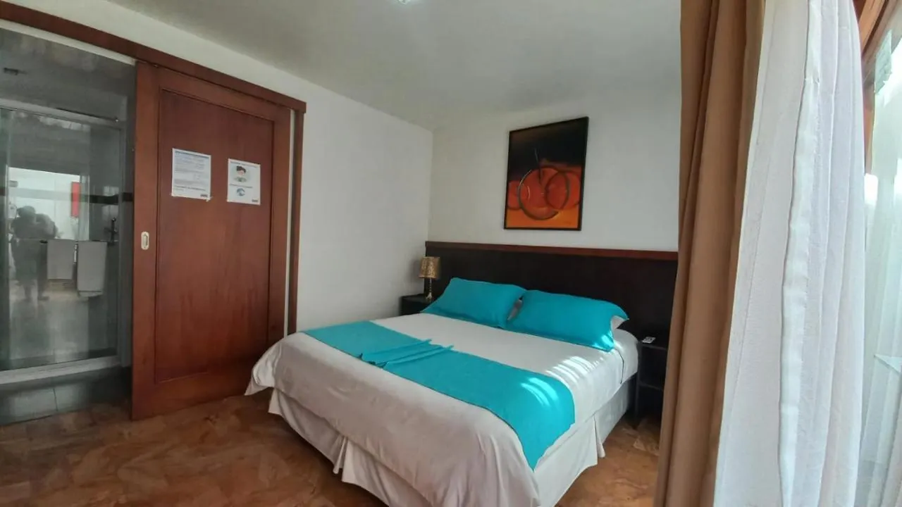 Hostal Casa De Lidice Cuenca Bed & Breakfast