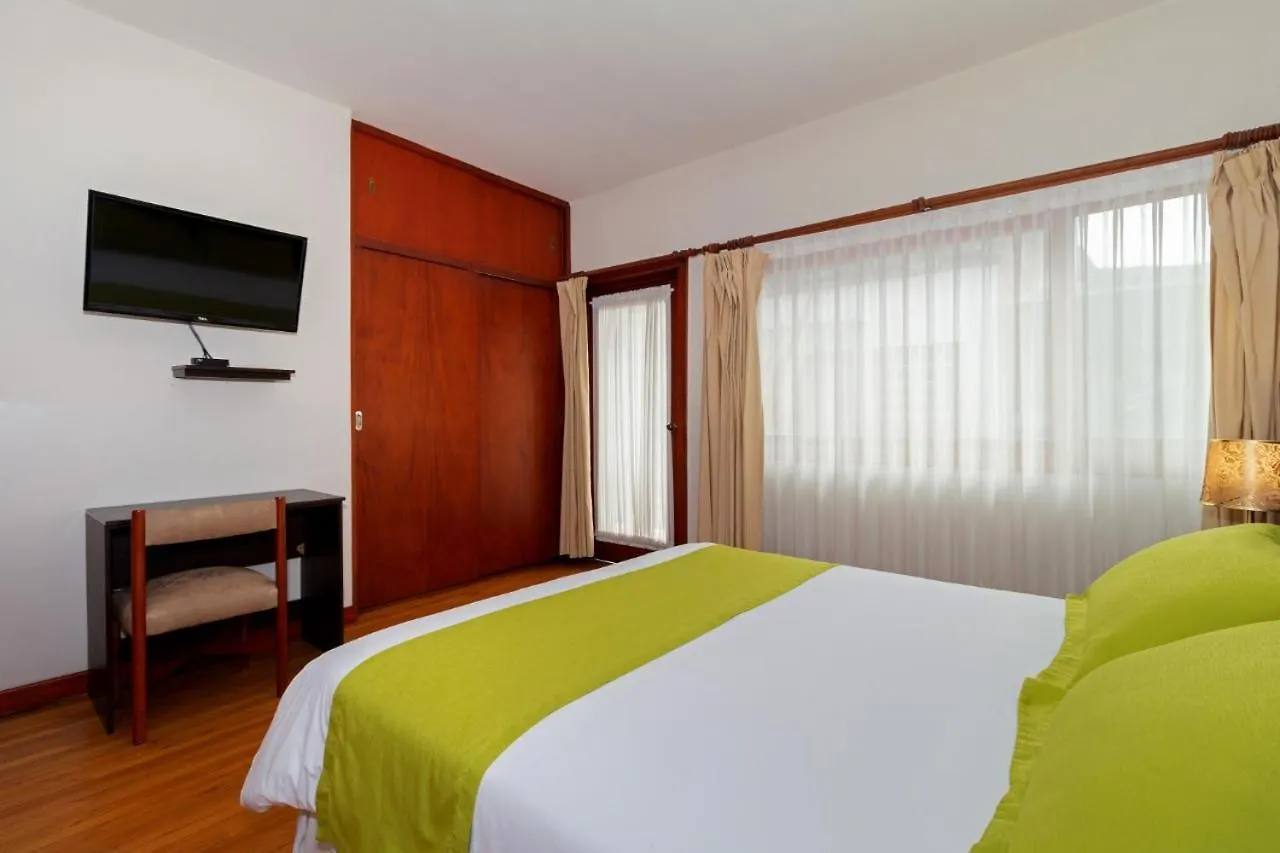 Hostal Casa De Lidice Cuenca 3*,  Ecuador