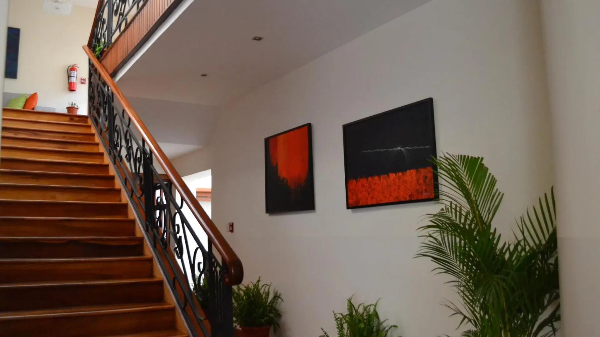 Bed & Breakfast Hostal Casa De Lidice Cuenca